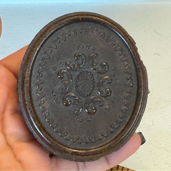 Antique 1856 S. Speck/H. Halverson Wooden Photograph Genuine Union Case Hinged - Picture 7 of 16